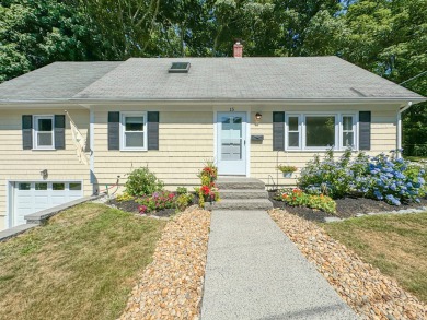 Beach Home For Sale in Cape Elizabeth, Maine