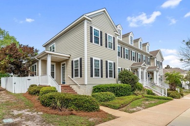 Beach Townhome/Townhouse Active Under Contract in Tallahassee, Florida
