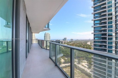 Beach Condo For Sale in Miami, Florida