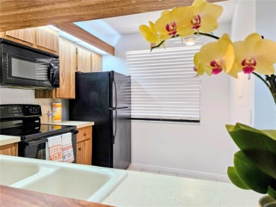 Beach Condo Sale Pending in Boca Raton, Florida