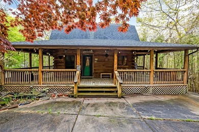Beach Home For Sale in Wading River, New York