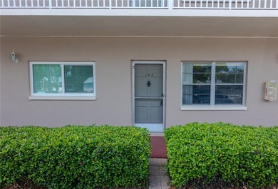 Beach Condo For Sale in St. Petersburg, Florida
