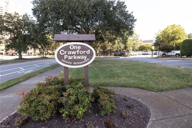 Beach Condo For Sale in Portsmouth, Virginia