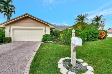 Beach Home For Sale in Boca Raton, Florida