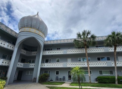 Beach Condo For Sale in Clearwater, Florida