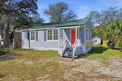 Beach Home For Sale in Panama City, Florida