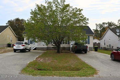 Beach Home Active Under Contract in Southport, North Carolina