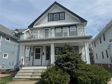 Beach Home For Sale in Lakewood, Ohio