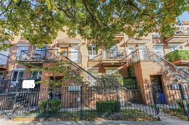 Beach Condo For Sale in Brooklyn, New York