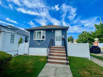 Beach Home Sale Pending in College Point, New York