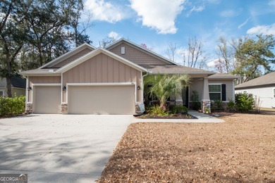 Beach Home For Sale in Saint Marys, Georgia