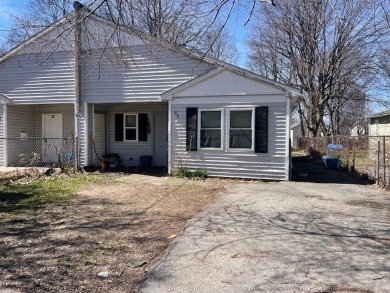 Beach Home For Sale in Rochester, New York