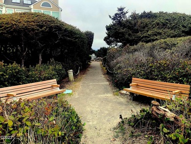 Beach Lot For Sale in South Beach, Oregon