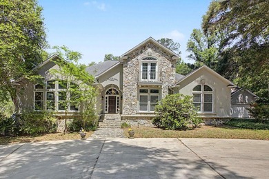 Beach Home For Sale in Tallahassee, Florida