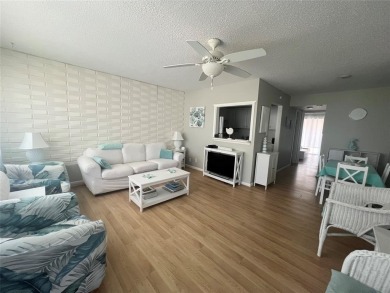 Beach Condo For Sale in Deerfield Beach, Florida