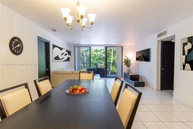 Beach Condo For Sale in Key Biscayne, Florida