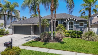 Beach Home Sale Pending in Tampa, Florida