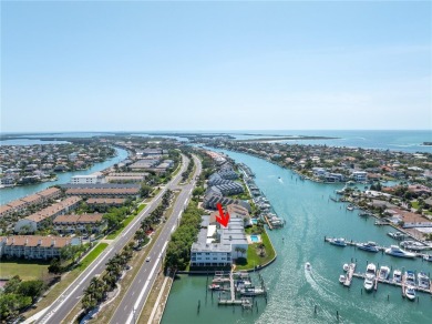 Beach Condo For Sale in Tierra Verde, Florida