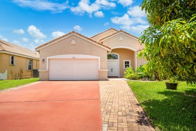 Beach Home For Sale in Boynton Beach, Florida