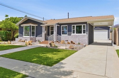 Beach Home Active Under Contract in Long Beach, California
