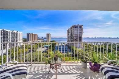 Beach Condo For Sale in Miami, Florida