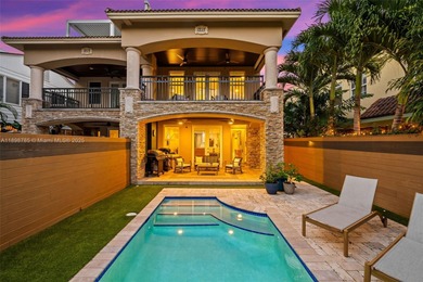 Beach Townhome/Townhouse Sale Pending in Fort Lauderdale, Florida