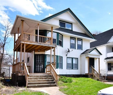 Beach Home For Sale in Cleveland, Ohio