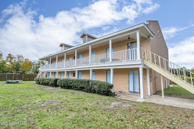 Beach Home For Sale in Biloxi, Mississippi