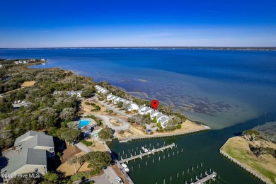 Beach Condo Sale Pending in Pine Knoll Shores, North Carolina