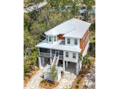 Beach Home For Sale in Steinhatchee, Florida