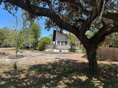 Beach Home Sale Pending in Cedar Key, Florida