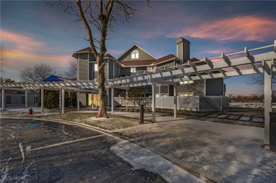 Beach Condo For Sale in Sandusky, Ohio