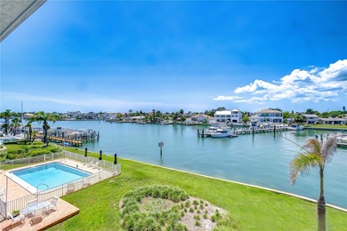Beach Condo For Sale in St. Petersburg, Florida