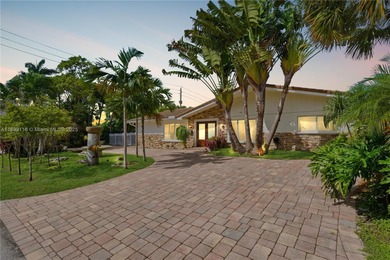 Beach Home For Sale in Lighthouse Point, Florida
