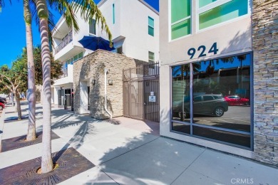 Beach Condo For Sale in San Diego, California