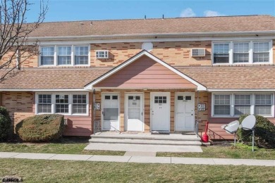 Beach Condo Sale Pending in Ventnor, New Jersey
