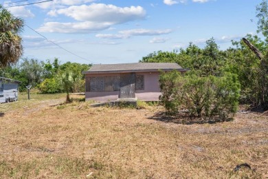 Beach Home For Sale in Vero Beach, Florida