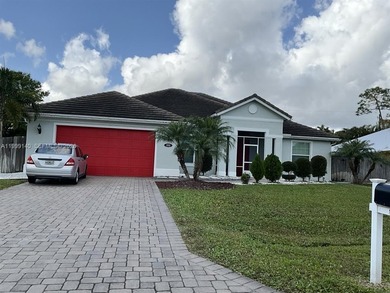 Beach Home For Sale in Port Saint Lucie, Florida