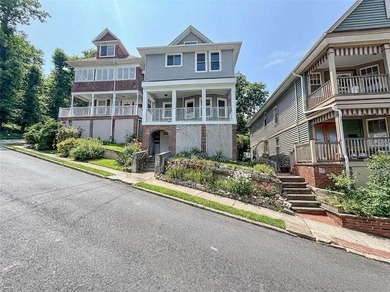 Beach Home For Sale in Staten  Island, New York