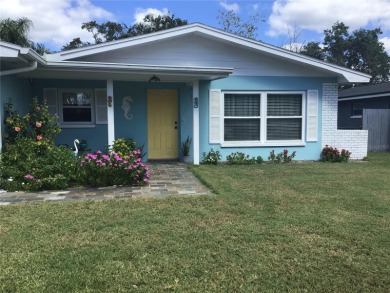 Beach Home Sale Pending in Oldsmar, Florida