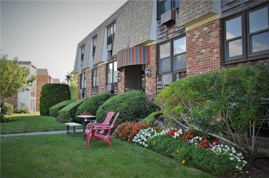 Beach Condo Sale Pending in Warren, Rhode Island
