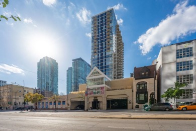 Beach Home For Sale in Chicago, Illinois