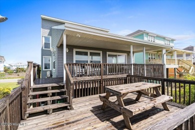 Beach Home For Sale in Oak Island, North Carolina
