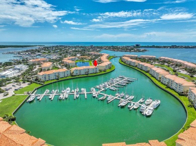 Beach Condo For Sale in Fort Pierce, Florida