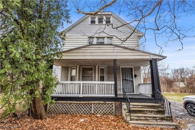 Beach Home For Sale in Cleveland, Ohio