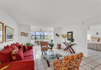 Beach Condo For Sale in Sunrise, Florida