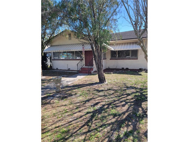 Beach Home For Sale in St. Petersburg, Florida