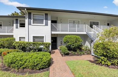 Beach Condo For Sale in Boynton Beach, Florida