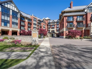Beach Condo For Sale in Oak Bay, 