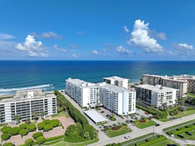 Beach Condo For Sale in Palm Beach, Florida